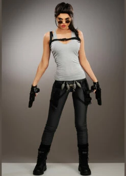 Womens Classic Lara Croft Style Cosplay Costume