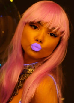 UV Neon Pastel Lilac Lipstick Make-Up -PartyPersona Store uv pastel lilac lipstick 02