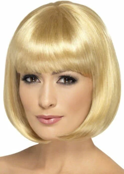 Womens Dark Blonde Bobbed Wig